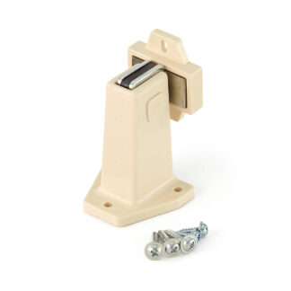 Sztuczna inteligencja przy drzwiach, autorstwa Sugatsune / LAMP (Japonia)